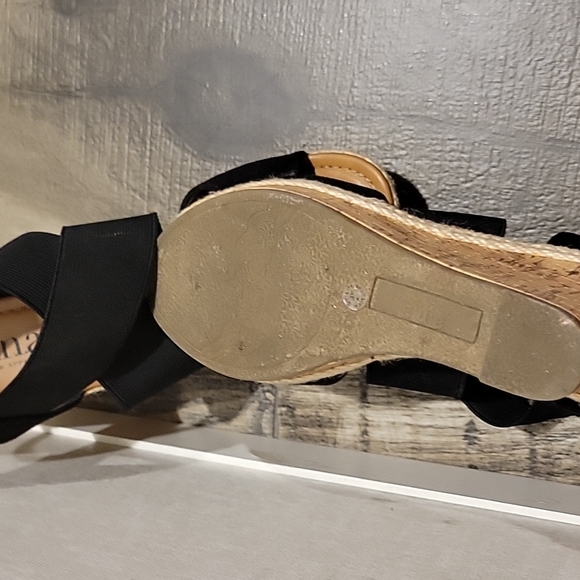 a.n.a a new approach. 6½ . tan with black. - Picture 4 of 4